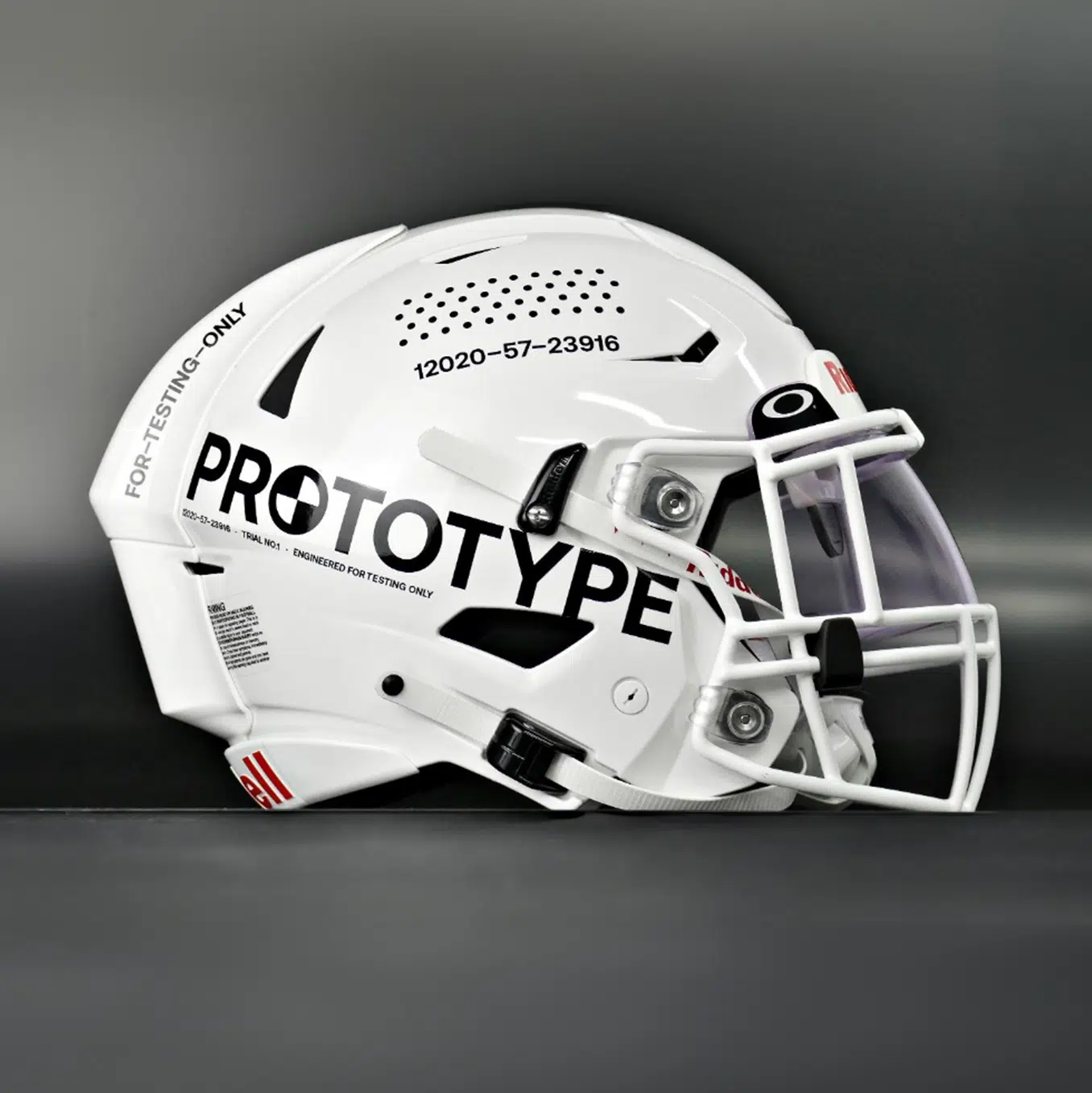 AttHelmet_phase1_styleframe_image3_SQ