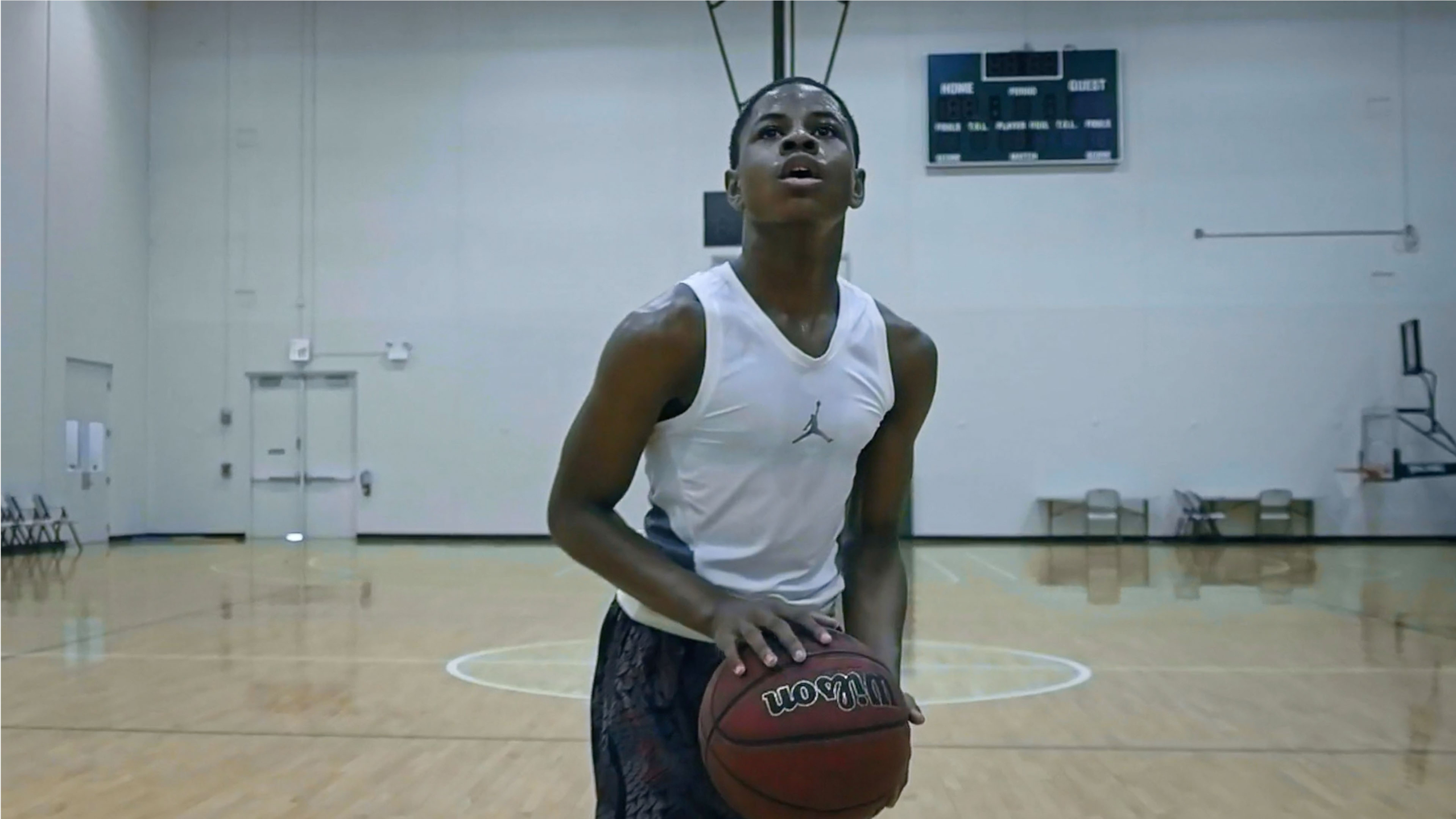 Devin Alex_0000_Layer 4