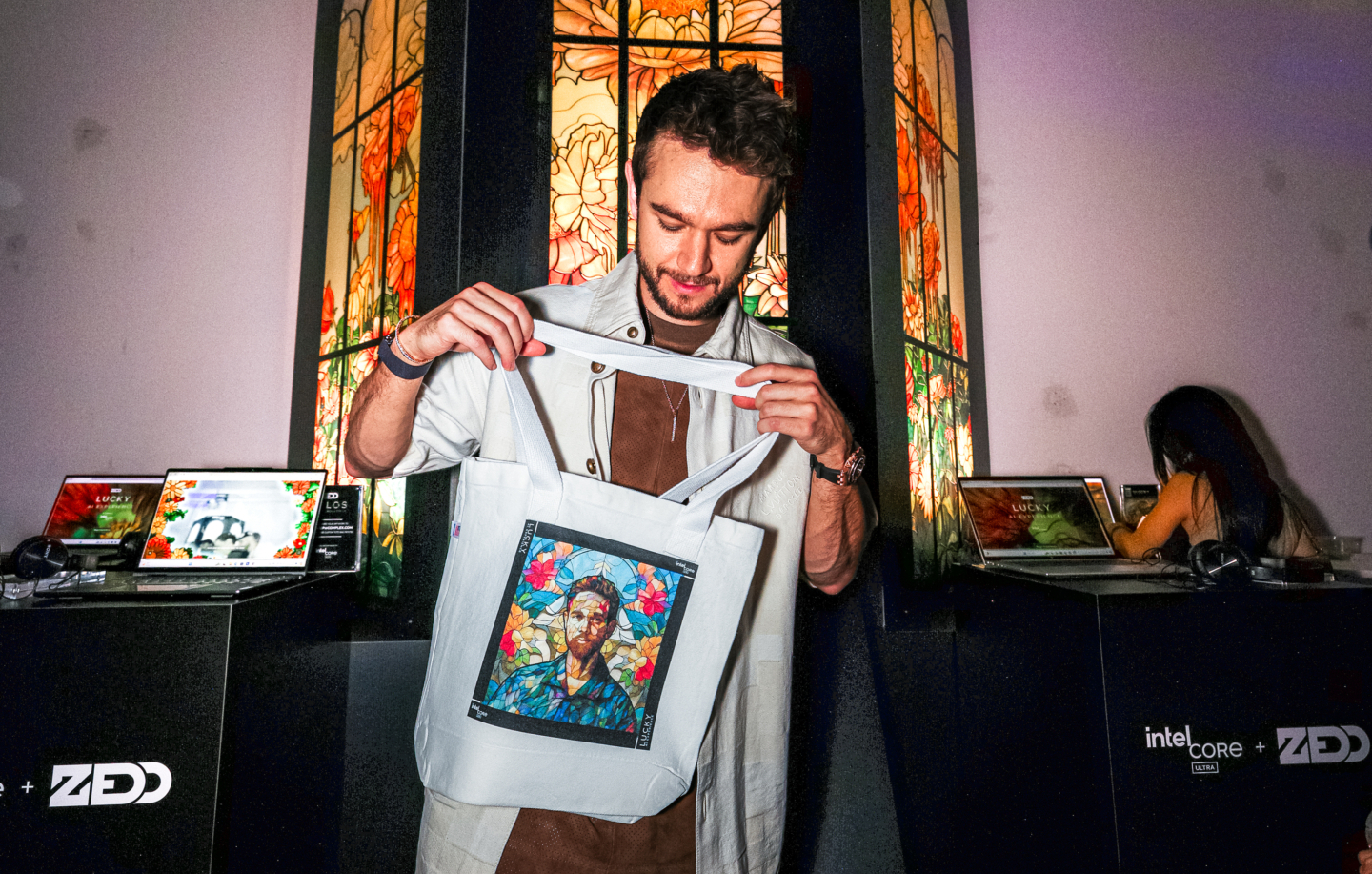ZeddxIntelxComplexLA_Tote