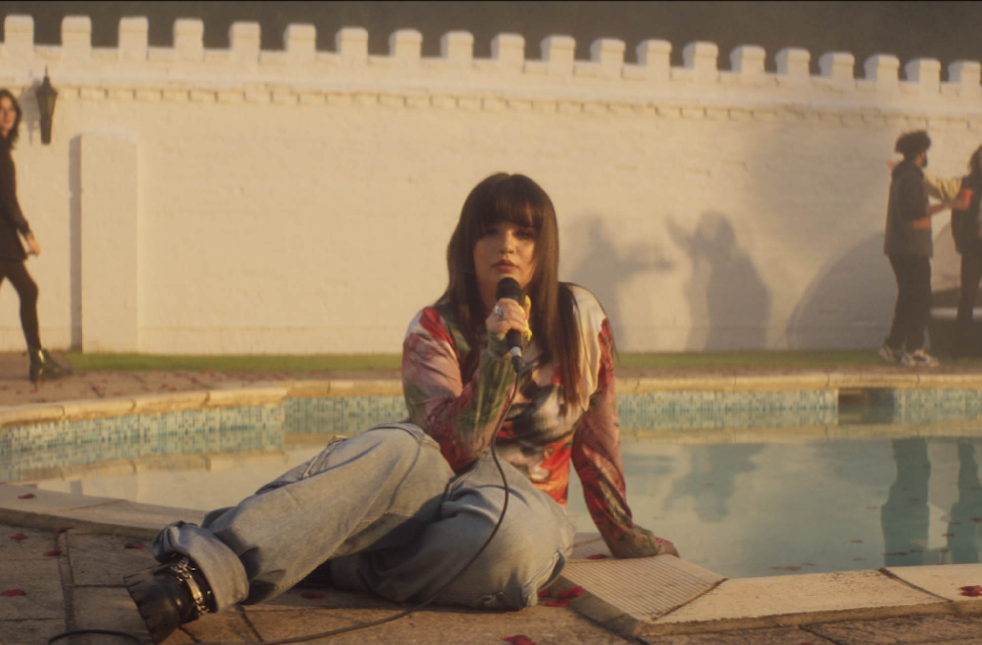 Beki Mari_Lola Young